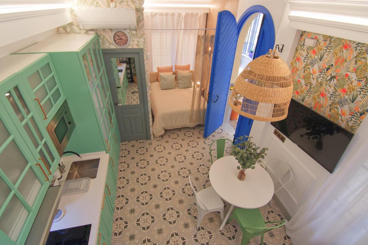 Mara'S Apartments Torremolinos La Mar - Beachfront Tiny House - Bajondillo エクステリア 写真