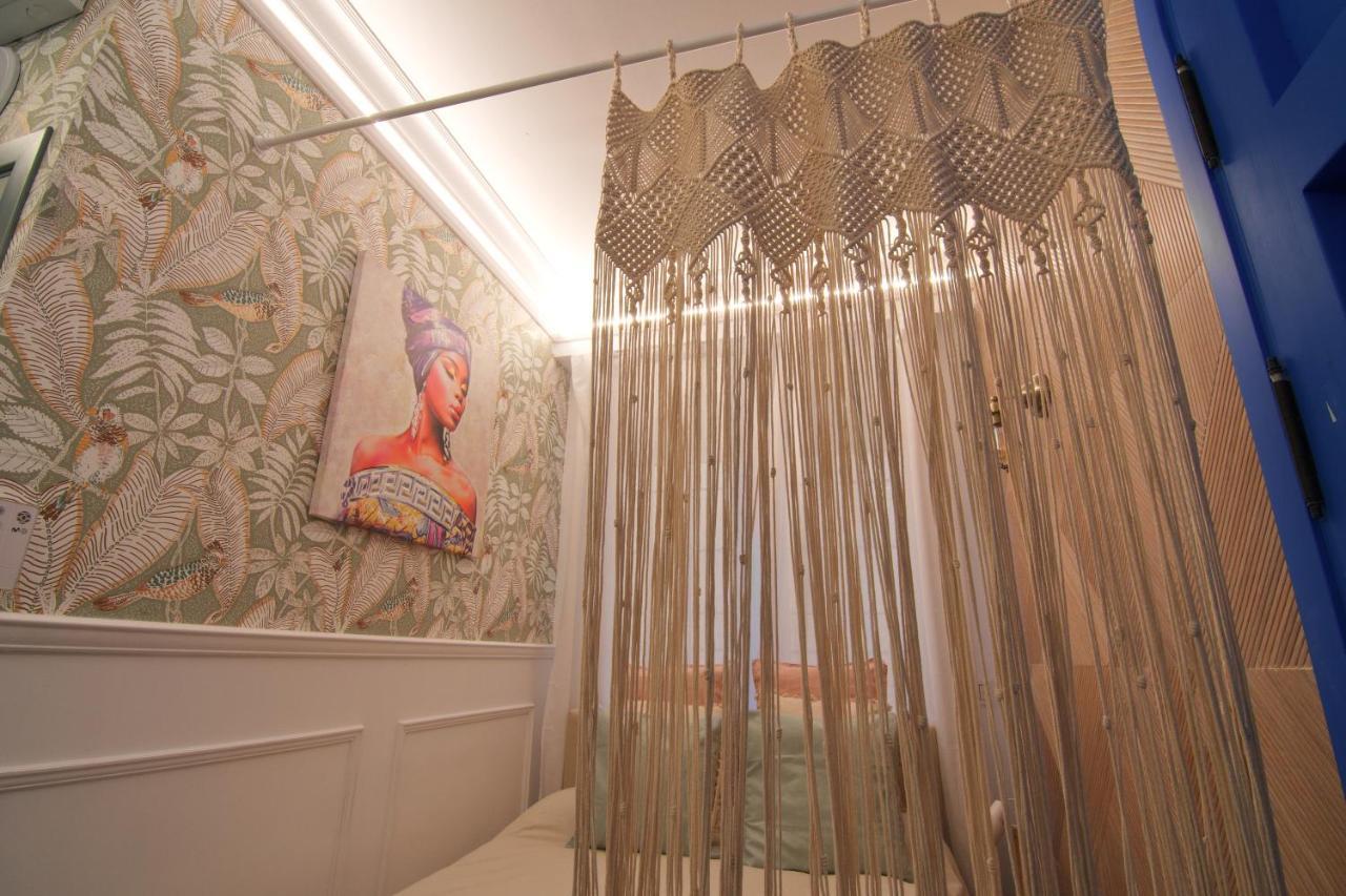 Mara'S Apartments Torremolinos La Mar - Beachfront Tiny House - Bajondillo エクステリア 写真